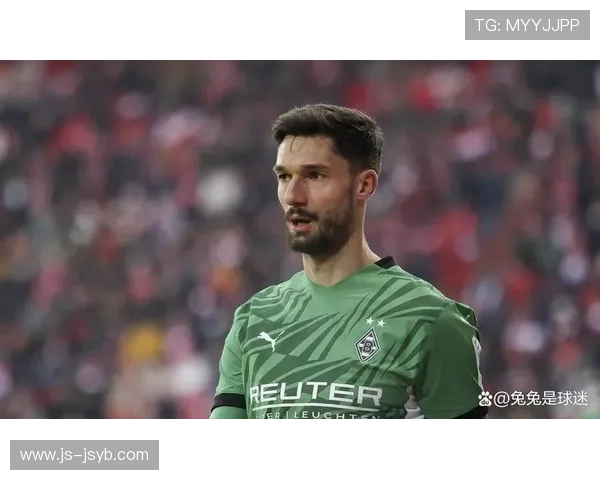 克莱因丁斯特重返门兴开启训练